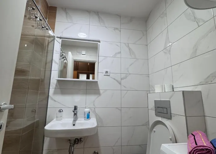 Stan Na Dan, Stari Aerodrom! Apartmán Podgorica